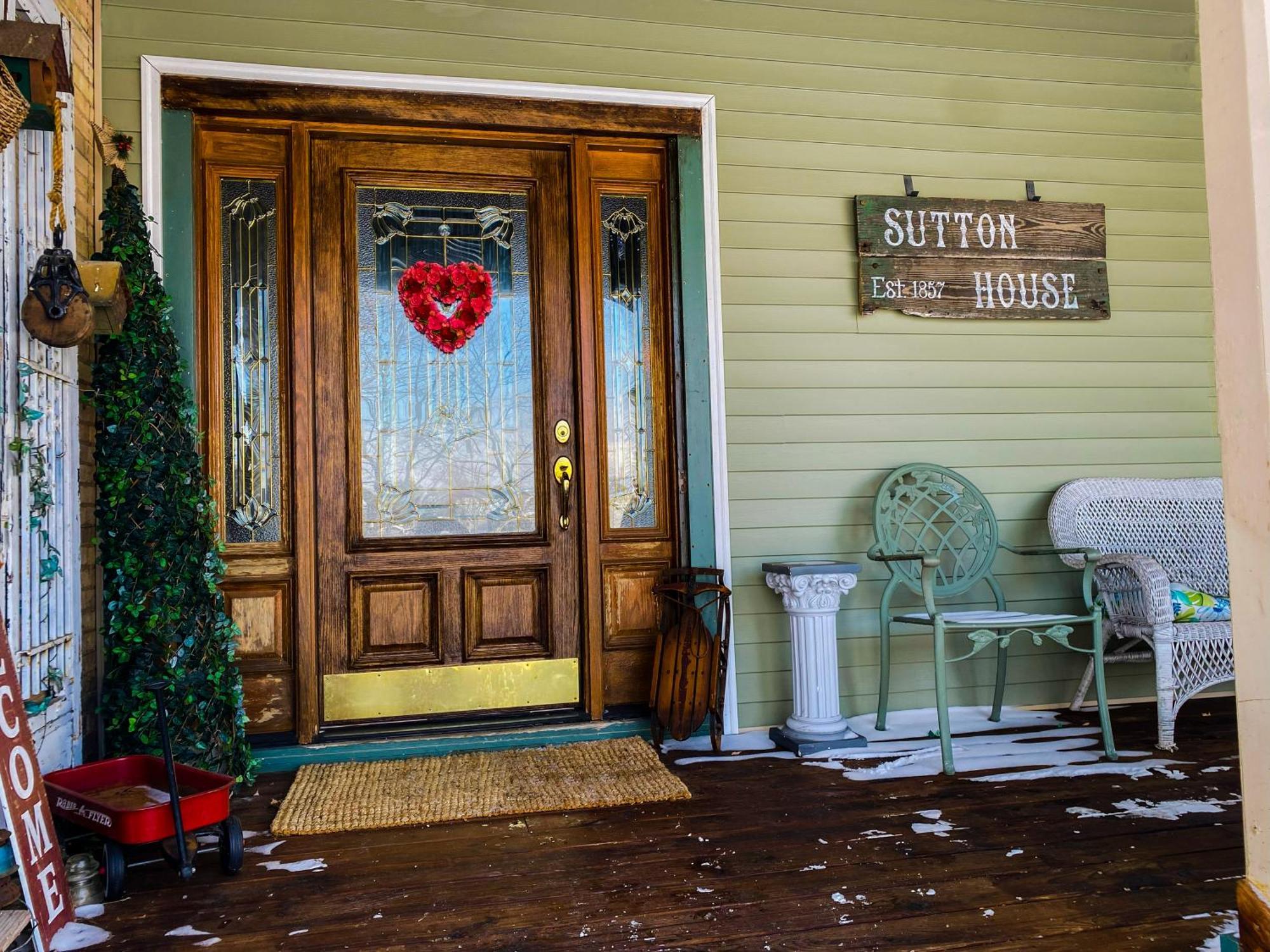 Sutton Farm Bed And Breakfast Granger Exterior photo